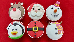 Santa's Friends Dozen (12) CupCakes