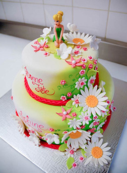 Cascading Daisies Tinkerbell Cake