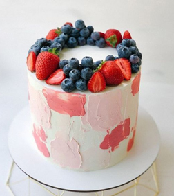 Berry Elegance Cake