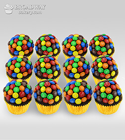 M&M Funfetti - 12 Cupcakes, Cupcakes & Cakes