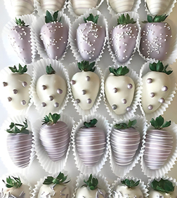 Chic Lavender Dipped Strawberries
