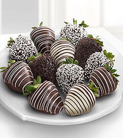 The Perfect Couple - Dozen Dipped Strawberries, Boxes of Chocolate Covered Fruit