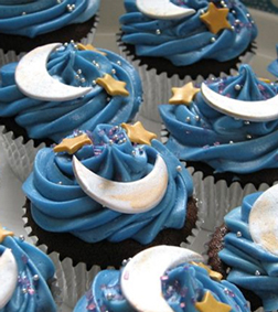 Deep Blue Night Cupcakes