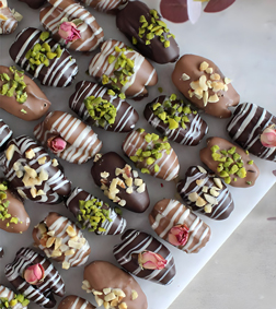 Garden Luxe Dates