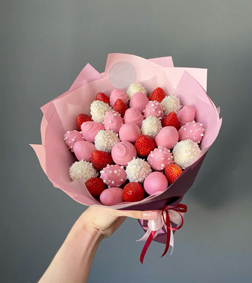 Love-Dipped Strawberry Bouquet