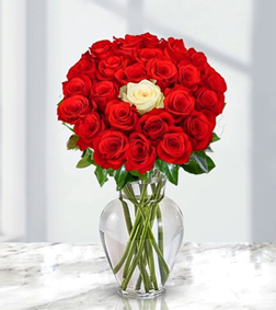 Serenade in Roses Bouquet