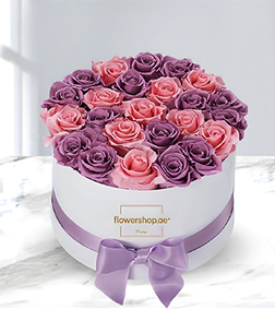 Standout Chic Rose Hatbox