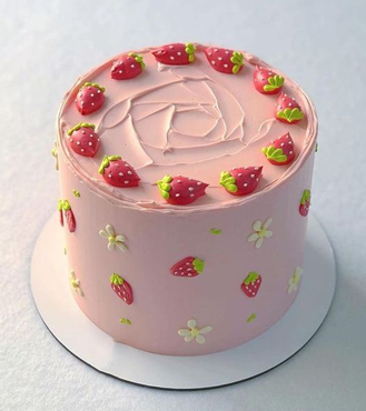Sweet Love Strawberry Cake