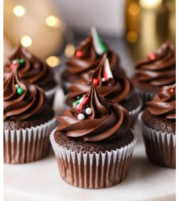 UAE Festive Crown Cupcakes