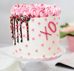 XOXO Love Cake