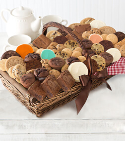 Gourmet Favorites Gift Basket, Cookies & Brownies