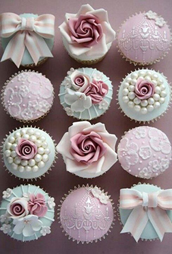 Charming Elegance Cupcakes