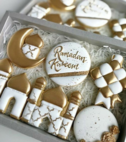 Golden Grace Ramadan Cookies