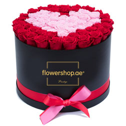 Stunning Rose Black Hatbox
